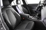 Mercedes-Benz A180 *Leer*Navigatie*Zetelverwarming*, Auto's, Mercedes-Benz, 1300 kg, 4 cilinders, USB, Leder en Stof