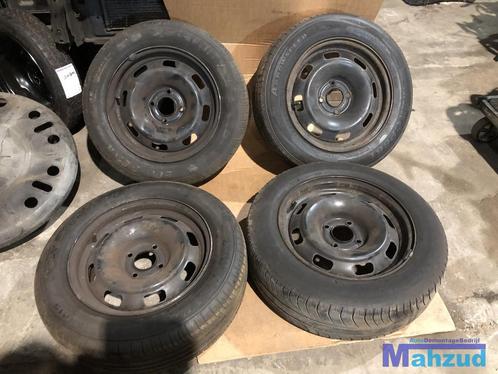 PEUGEOT 207 citroen Stalen velgen 15 inch 4x108, Auto-onderdelen, Overige Auto-onderdelen, Peugeot, Gebruikt, Ophalen