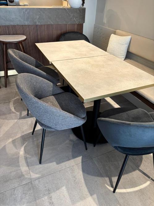 Horeca inrichting: tafels - stoelen- keuken, Zakelijke goederen, Horeca | Meubilair en Inrichting, Meubilair, Nieuw zonder verpakking
