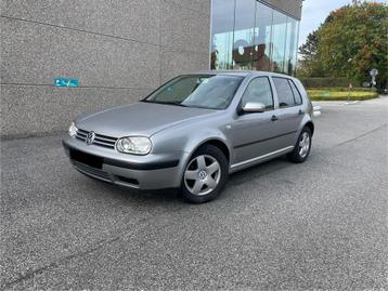 Volkswagen Golf 4/ 1.4 Essence/climatisation  disponible aux enchères