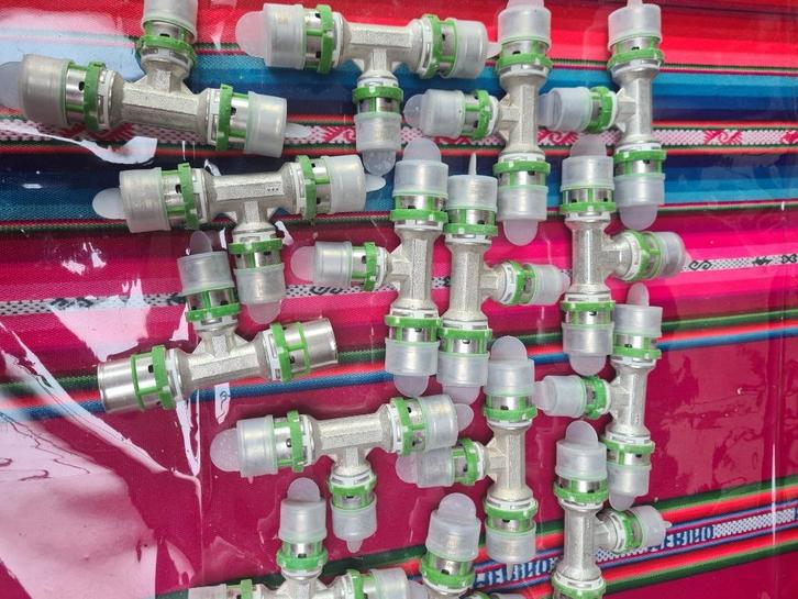 CHAUFFAGE, Doe-het-zelf en Bouw, Chauffageketels en Boilers, Nieuw, Ophalen