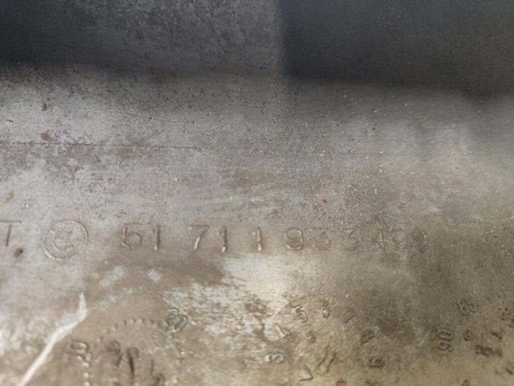 Originele sideskirts BMW 3 serie E30 Type 1  IX 4 X 4  19334, Auto-onderdelen, Carrosserie, Bumper, BMW, Gebruikt, Ophalen