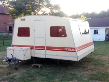 Rapido export plooicaravan, Jusqu'à 5, 500 - 750 kg, Réfrigérateur, Rapido