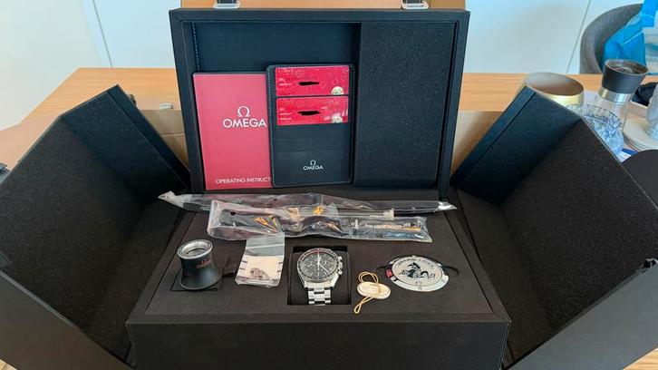 Omega Speedmaster Professional Hesalite 2019 - moonwatch, Handtassen en Accessoires, Horloges | Heren, Gebruikt, Polshorloge, Omega