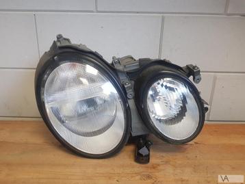 Mercedes CLK klasse W208 1997-2003 xenon koplamp rechts €250 beschikbaar voor biedingen