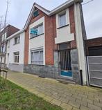 Huis te koop in Berchem, 3 slpks, Immo, Huizen en Appartementen te koop, 186 m², Vrijstaande woning, 3 kamers