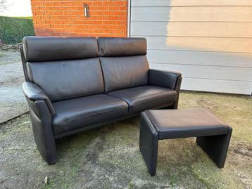 Sofa leder met zit beschikbaar voor biedingen