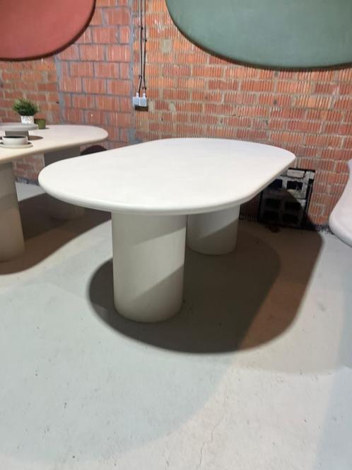 Mortex tafel Rechtovaal - Nieuw - Showroomstaat, Huis en Inrichting, Tafels | Eettafels, Nieuw, 100 tot 150 cm, 200 cm of meer