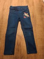 Jeansbroek maat 104, Enlèvement