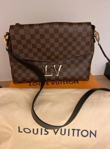 Louis Vuitton Beaubourg MM noir beschikbaar voor biedingen