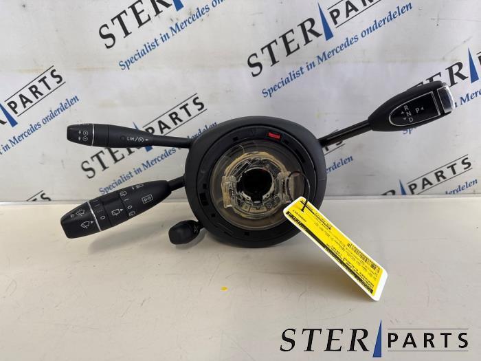 Commutateur combi colonne de direction d'un Mercedes E-Klass, Autos : Pièces & Accessoires, Tableau de bord & Interrupteurs, Mercedes-Benz