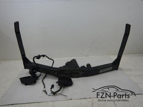 VW Tiguan 5N0 2008-2015 Zwenkbare Trekhaak 5N0803880Q, Auto-onderdelen, Carrosserie, Bumper, Gebruikt, Ophalen of Verzenden