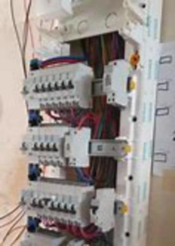 renovatie elektricien verwarmingsmonteur 0492363428