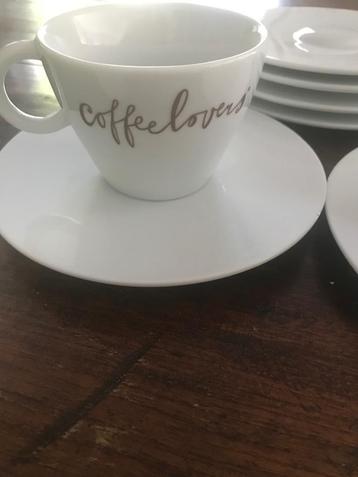 Dael’s koffiekop en schotel. Blanche dael, coffeelovers beschikbaar voor biedingen