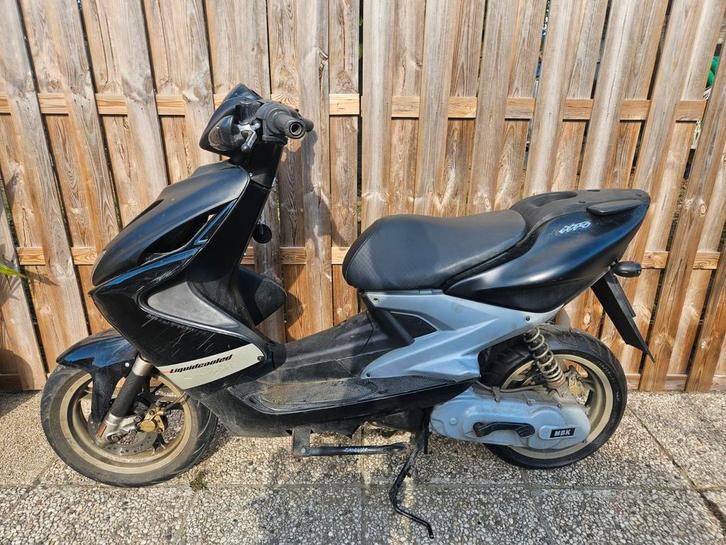 Mbk nitro, Fietsen en Brommers, Scooters | Yamaha, Klasse A (25 km/u), Tweetakt, Ophalen