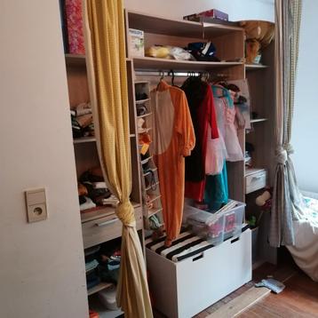Kleerkast/Kleedkast  beschikbaar voor biedingen