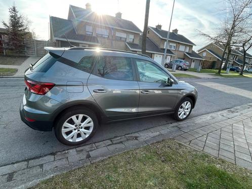 Seat arona 1.6d DSG, Auto's, Seat, Particulier, Arona, ABS, Adaptieve lichten, Adaptive Cruise Control, Airbags, Airconditioning