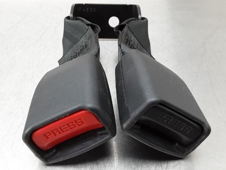 GORDELSLOT LINKS ACHTER SsangYong Rexton (01-2002/04-2013), Auto-onderdelen, Interieur en Bekleding, Ssangyong, Gebruikt