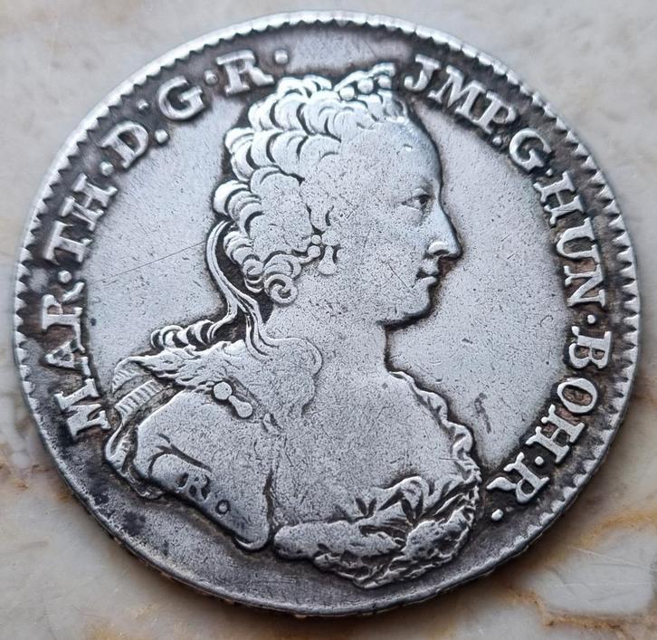 Halve Ducaton 1754 B (Antwerpen) Maria Theresia, Postzegels en Munten, Munten | België, Losse munt, Zilver, Zilver, Ophalen of Verzenden