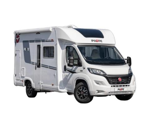 P 696 D Bewijsbestuurder, Caravans en Kamperen, Mobilhomes, Bedrijf, tot en met 4, Half-integraal, Overige merken, Diesel, 6 tot 7 meter