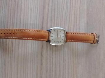TISSOT VINTAGE AUTOMATISCH HORLOGE  beschikbaar voor biedingen