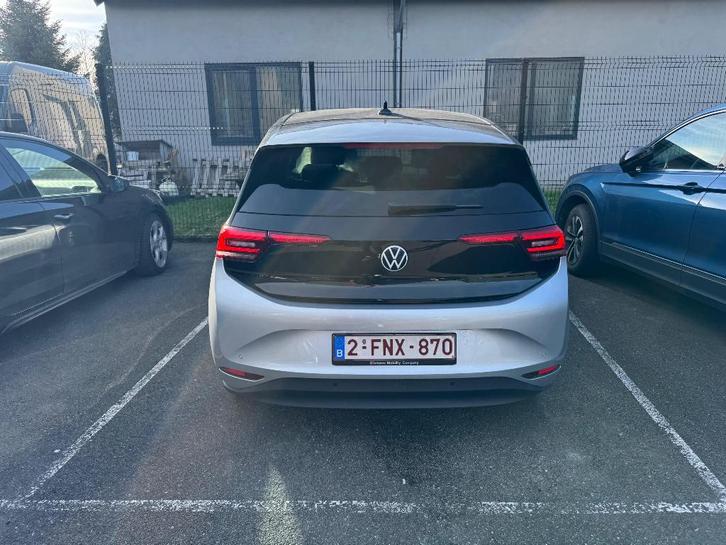Volkswagen ID3, Auto's, Volkswagen, Particulier, ID.3, Elektrisch, Euro 1, Berline, 5 deurs, Automaat, Zilver of Grijs, Grijs