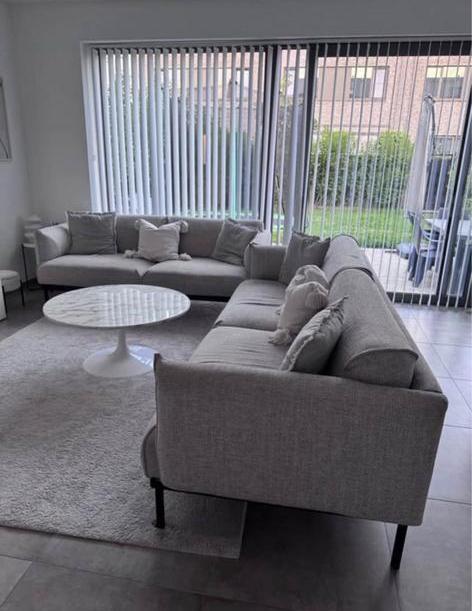 2 lichtgrijze IKEA banken ÄPPLARYD, Huis en Inrichting, Zetels | Zetels en Chaises Longues, Zo goed als nieuw, Vierpersoons of meer