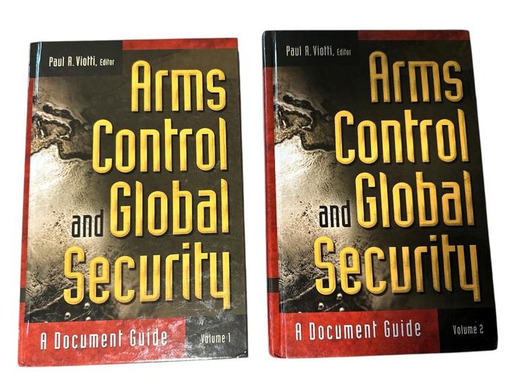 Arms Control and Global Security A Document Guide, Livres, Guerre & Militaire, Envoi