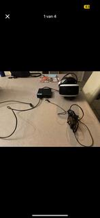 Playstation 4 VR - 4 spellen en 2 move controllers., Games en Spelcomputers, Ophalen of Verzenden, Gebruikt, Original