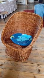 Fauteuil en osier enfant + coussin vintage, 60', Moins de 75 cm, Vintage, Enlèvement, Utilisé