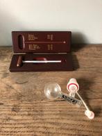 Vintage wijnthermometer in kistje en glazen borrelmaatje/ st, Ophalen of Verzenden