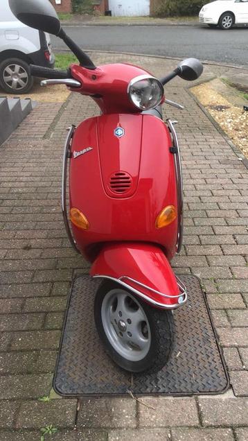 vespa koop of ruil beschikbaar voor biedingen