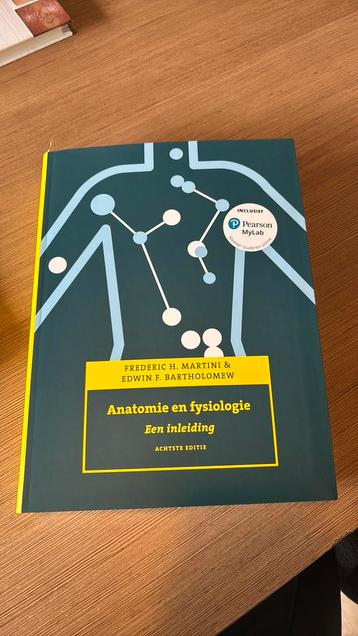 Handboek anatomie en fysiologie vroedkunde beschikbaar voor biedingen