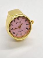 (54) Retro Ringhorloge - Goudkleurig Met Roze Wijzerplaat, Handtassen en Accessoires, Ringen, Nieuw, Dame of Heer, Goud, IJzer of Staal