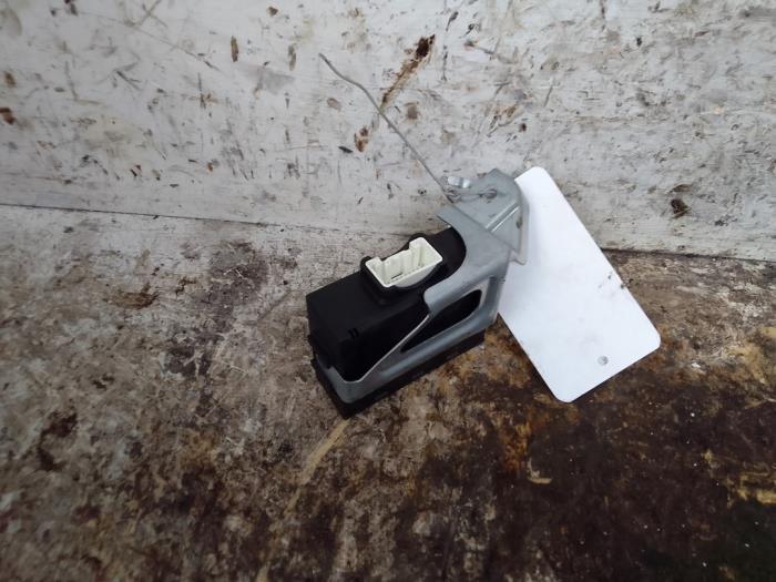 Module verrouillage central des portes d'un Citroen C1, Autos : Pièces & Accessoires, Autres pièces automobiles, Citroën, Utilisé