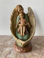 Beeld engel / beschermengel (18 cm), Verzamelen, Religie, Ophalen of Verzenden, Christendom | Katholiek, Zo goed als nieuw, Beeld(je)