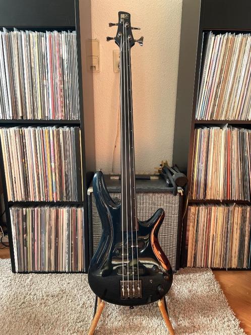 Ibanez SR2040E fretless, Muziek en Instrumenten, Snaarinstrumenten | Gitaren | Bas, Zo goed als nieuw, Elektrisch, Fretloos, Ophalen