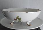 Porselein  fruitschaal op voet Porcelaine de France Limoges, Ophalen of Verzenden