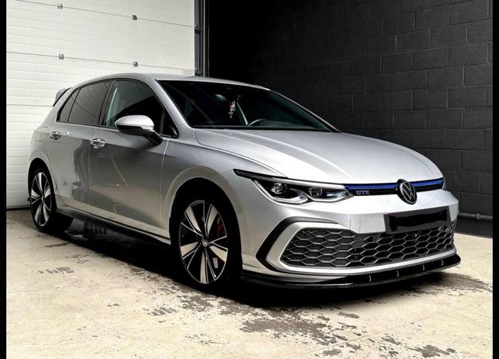 Golf 8 GTE (gti-pakket), Auto's, Volkswagen, Particulier, Golf, Hybride Elektrisch/Benzine, 5 deurs, Automaat, Grijs, Alcantara