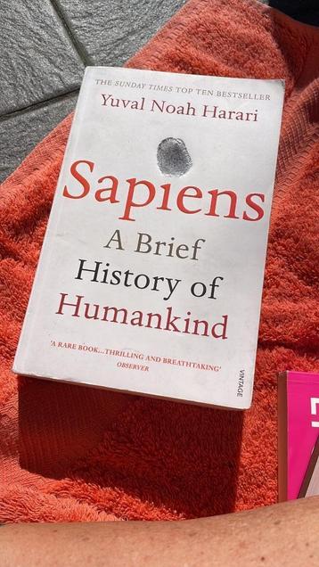 Sapiens, enkel even beschikbaar  beschikbaar voor biedingen