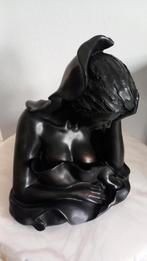 Beeld vrouw, Enlèvement