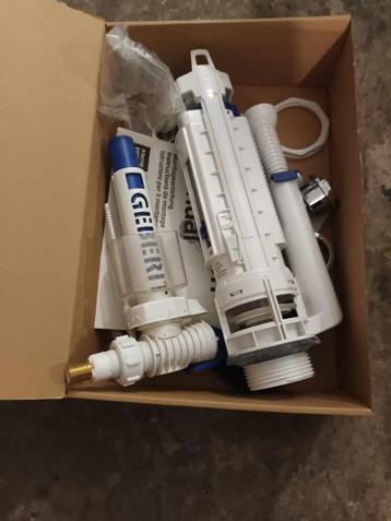 kit flotteur et chasse geberit neuf  beschikbaar voor biedingen