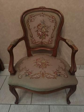 Fauteuils cabriolet ( quatre) beschikbaar voor biedingen
