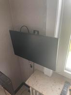 Tv + beugel voor aan de muur. Moet weg!!, Ophalen, Zo goed als nieuw