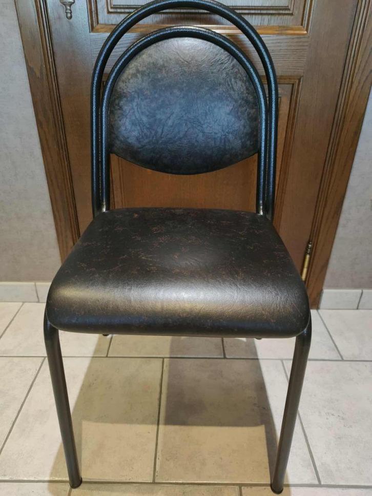 keukenstoel, Huis en Inrichting, Stoelen, Gebruikt, Vijf, Zes of meer stoelen, Zwart, Ophalen