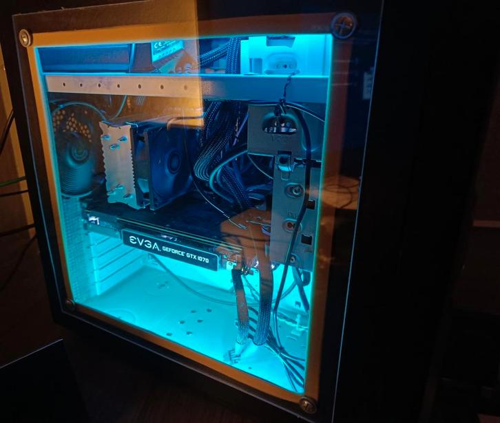 Gtx1070/i7 6700/2x SSD/ 1080p gaming, Computers en Software, Desktop Pc's, Gebruikt, 3 tot 4 Ghz, SSD, 16 GB, Met videokaart, Gaming