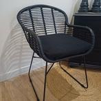 Hippe, zwarte rotan fauteuil, Ophalen, Zwart