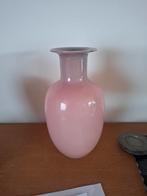 Rose opaline vaas, Huis en Inrichting, Ophalen of Verzenden, Zo goed als nieuw