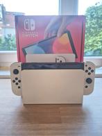 Nintendo Switch OLED, Games en Spelcomputers, Spelcomputers | Nintendo Switch, Ophalen, Zo goed als nieuw, Met 2 controllers, Switch OLED
