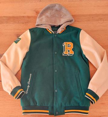 Donkergroen baseballjack 164 met afneembare kap. beschikbaar voor biedingen